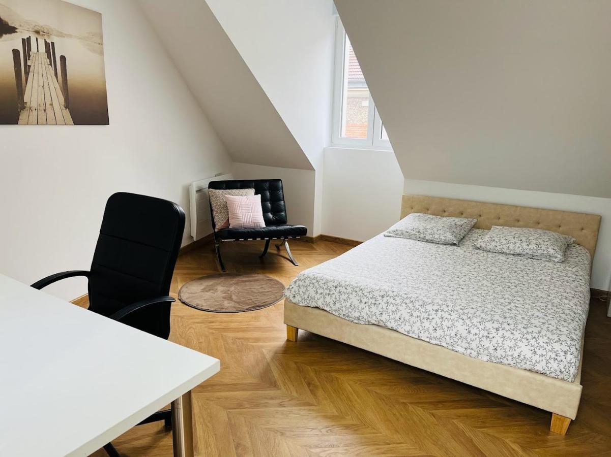 Apartamento Elegant T4 Centre Reims/Parking Prive Exterior foto