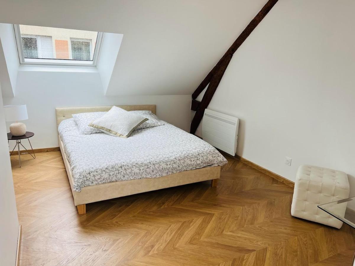 Apartamento Elegant T4 Centre Reims/Parking Prive Exterior foto
